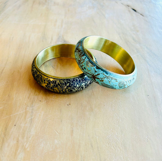 Etched Dragonfly Bangle