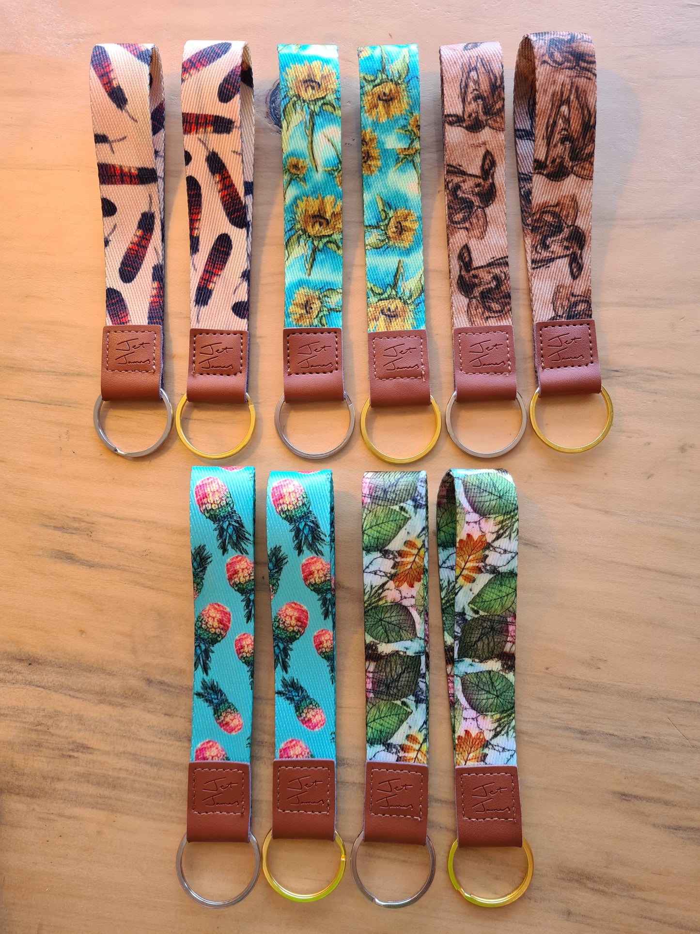 Lanyard Keychain - Leaf Essence