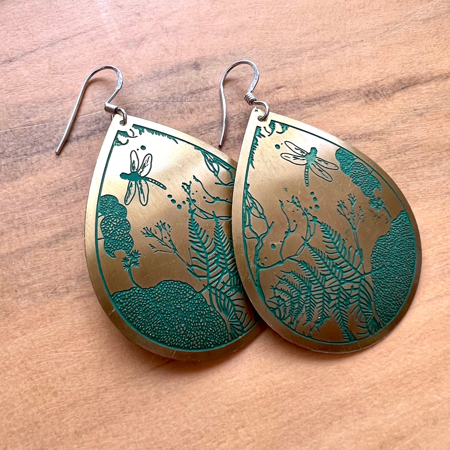 Etched Brass Metal Earrings - Medium Dragonfly
